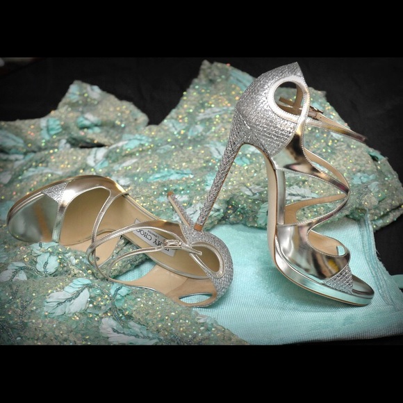 Meet your Posher, Adesukhun - Picture 1 of 1